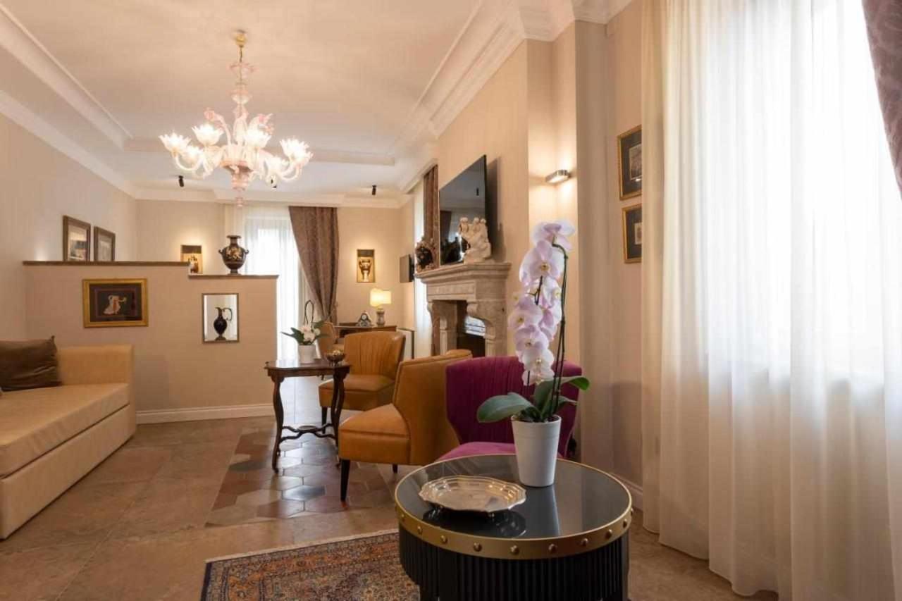 Domus Clelia Paestum Antica Luxury Rooms Ngoại thất bức ảnh